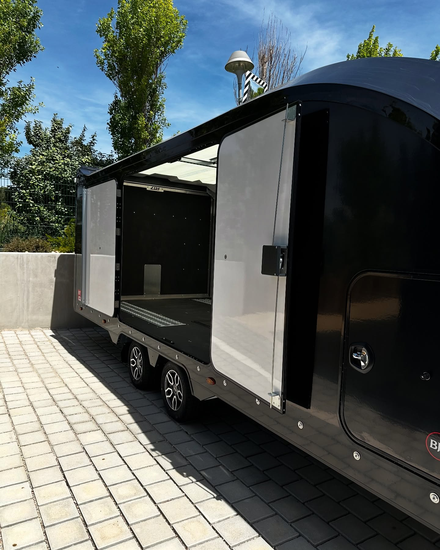 Photo présente sur la page Transport de véhicules du site Chic-Auto