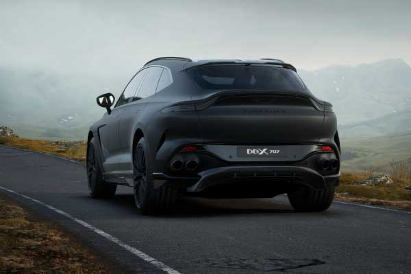 Aston Martin DBX 707